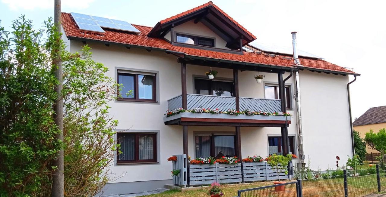 Appartement Familie Sattler à Pappenheim Extérieur photo